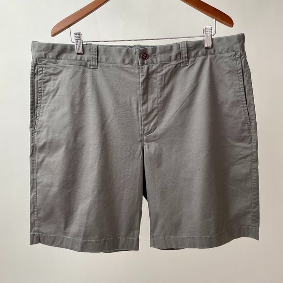 NWT Men's J. Crew 9" Stretch Chino Shorts, Spokane Grey, Size 38 - Picture 1 of 8